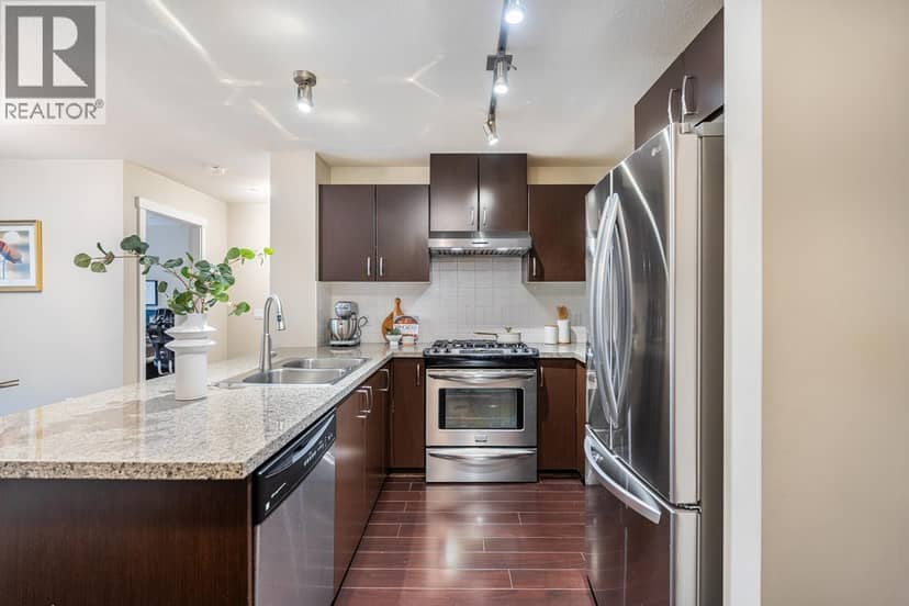 302 3110 DAYANEE SPRINGS BOULEVARD, Coquitlam, photo 8