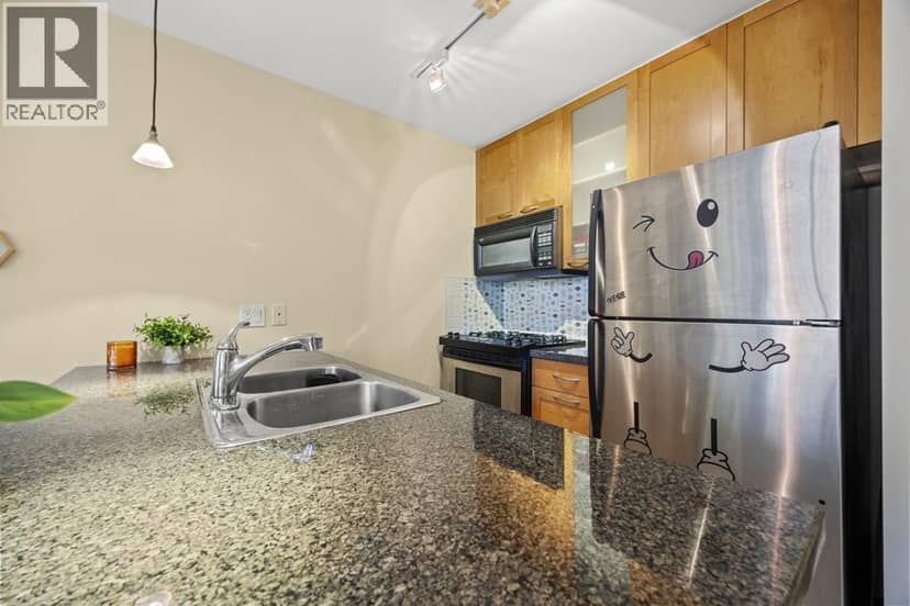 408 989 RICHARDS STREET, Vancouver, photo 8