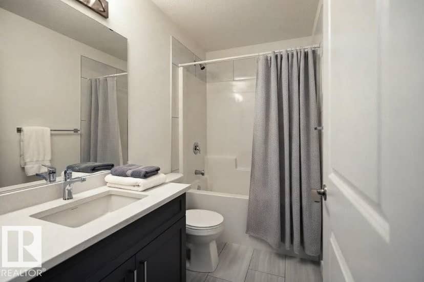 4072 Kinsella Wy SW — photo 18 of 37
