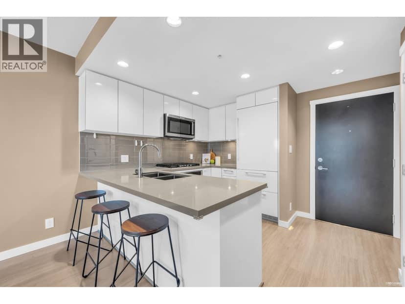 2605 3093 WINDSOR GATE, Coquitlam, photo 4