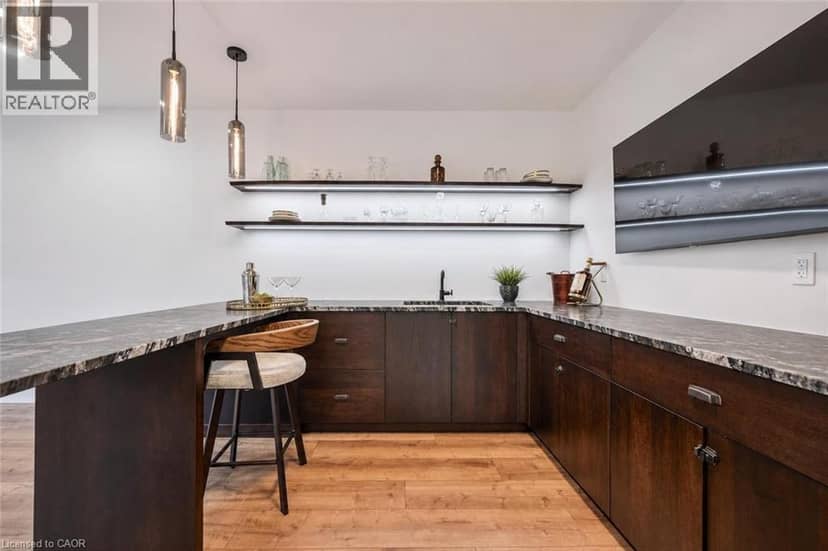 11 CHERRYWOOD Lane — photo 34 of 40