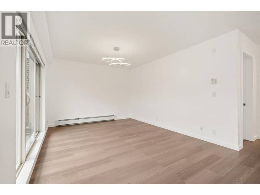 303 1033 ST. GEORGES AVENUE, North Vancouver, photo 4