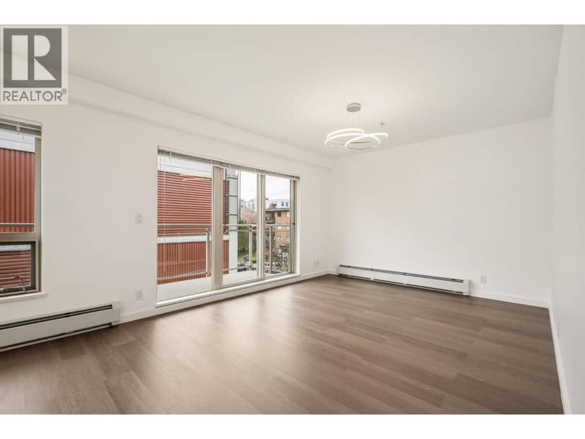 303 1033 ST. GEORGES AVENUE, North Vancouver, photo 6