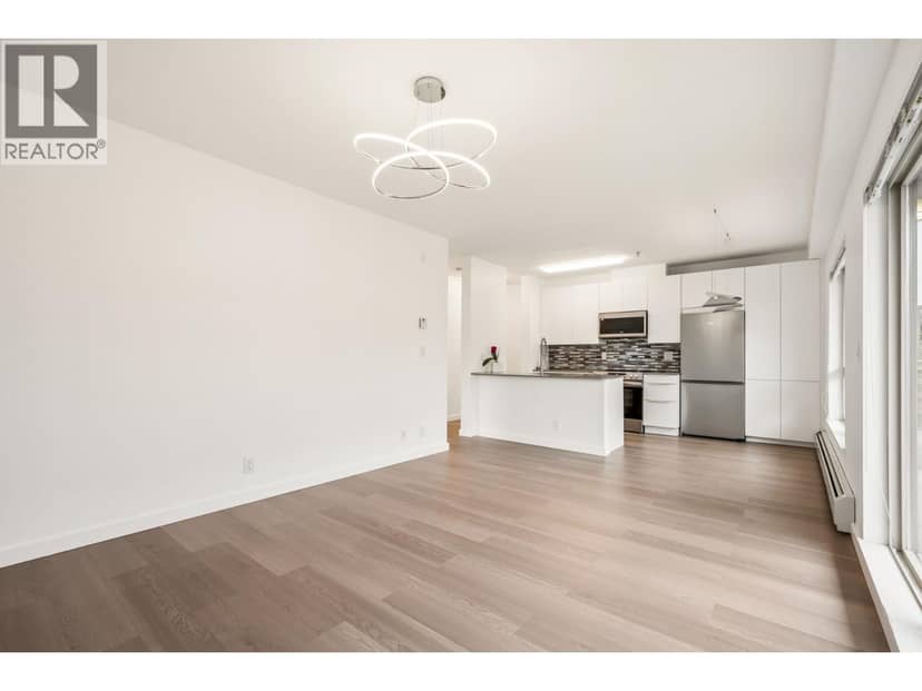 303 1033 ST. GEORGES AVENUE, North Vancouver, photo 8