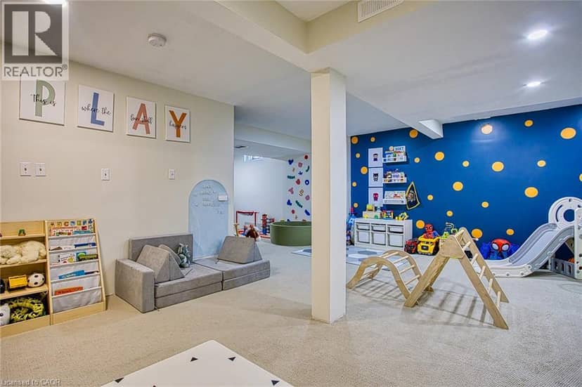 43 SPADARA Drive — photo 32 of 40