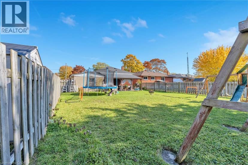 6861 HAGAR Avenue — photo 38 of 40