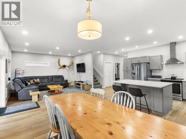 5 Reliance Street — photo 11 of 38