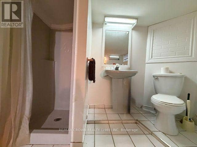 40 Dallyn Avenue — photo 11 of 16