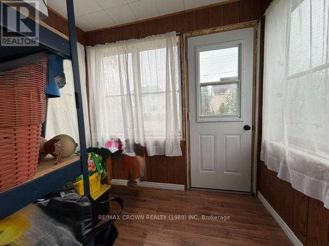 40 Dallyn Avenue — photo 8 of 16