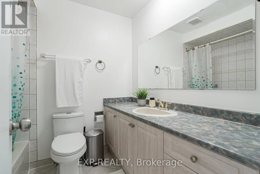 1237 Cedarcroft Crescent — photo 25 of 31