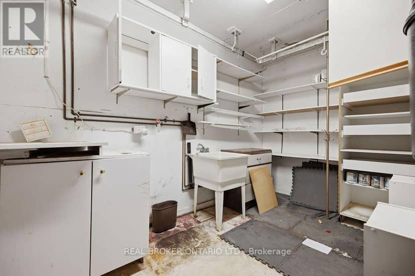 800 Pinegrove Crescent, Petawawa, photo 8