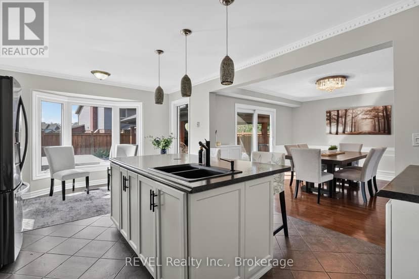 10 Meadowbrook Lane — photo 12 of 40