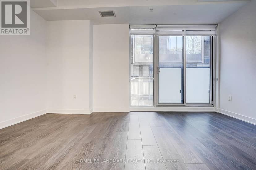 702 - 115 Blue Jays Way — photo 19 of 40