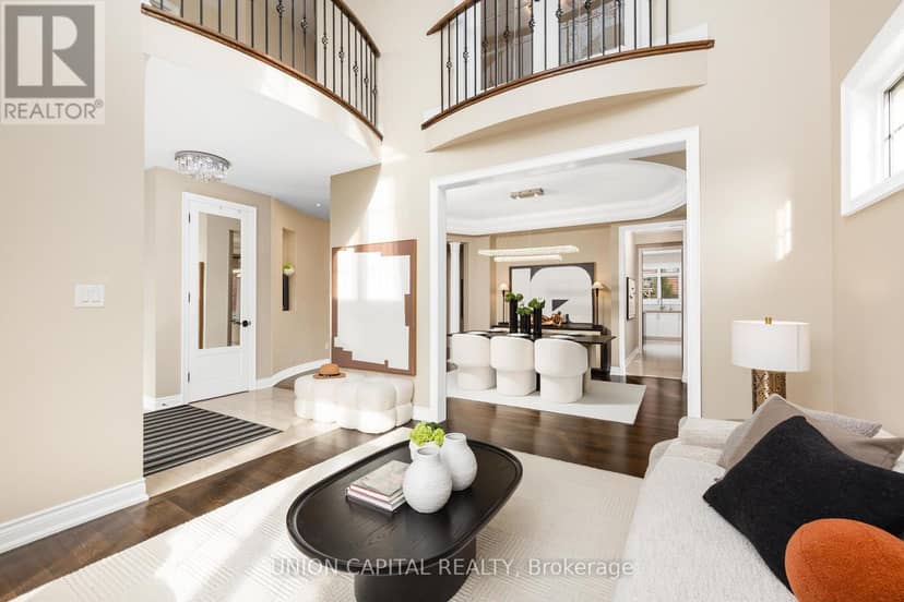 24 Royal West Road, Markham, photo 7