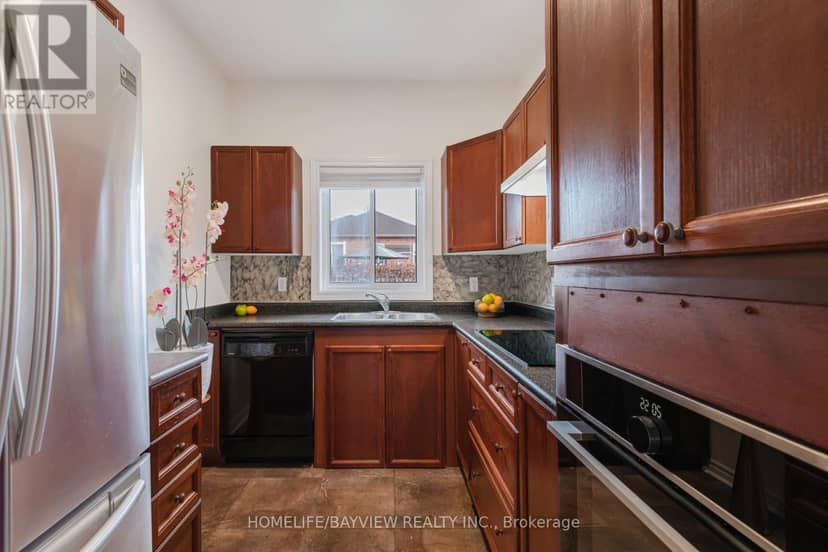 126 Raymond Crescent, Barrie, photo 7