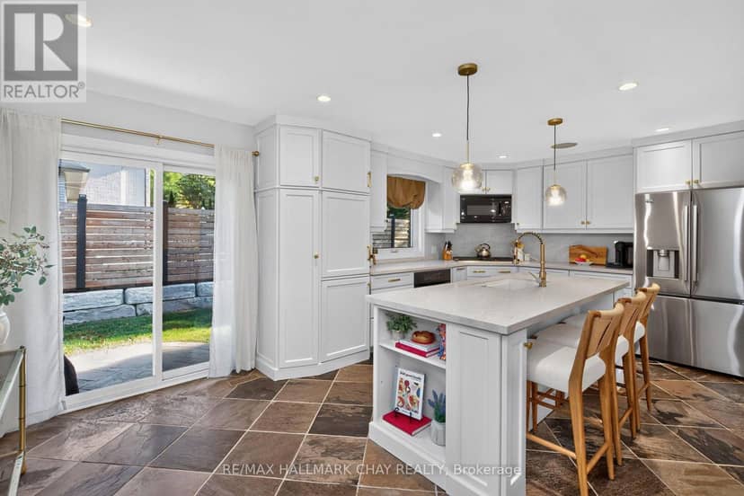 98 Idlewood Drive, Springwater, photo 6