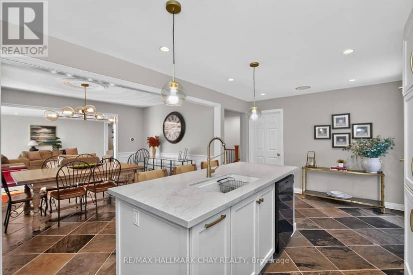 98 Idlewood Drive, Springwater, photo 8