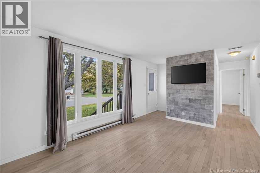 946 Francois Street, Beresford, photo 8