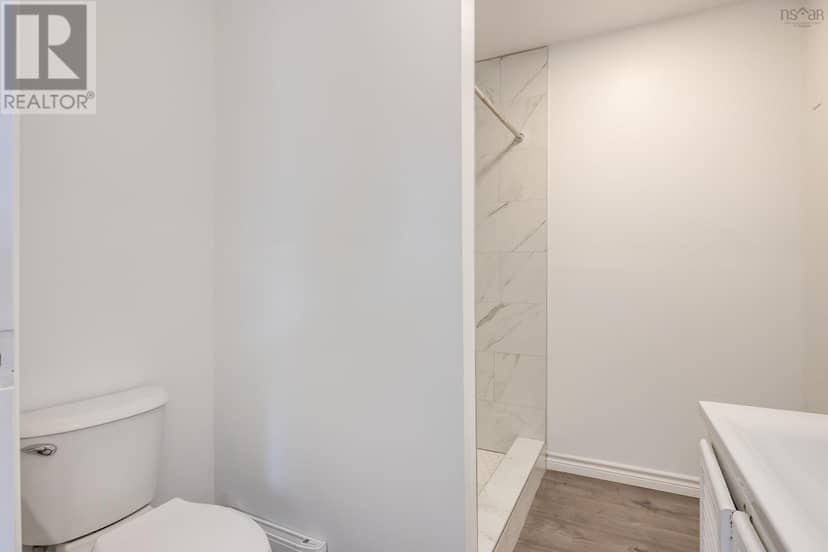 36 Erin Drive — photo 27 of 40