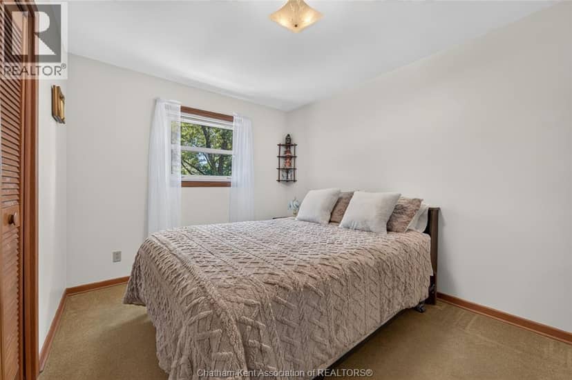 18 Cameo Drive — photo 17 of 38