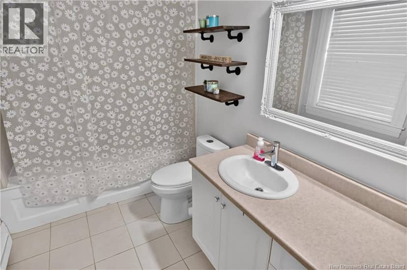 203 Twin Oaks Drive — photo 17 of 38