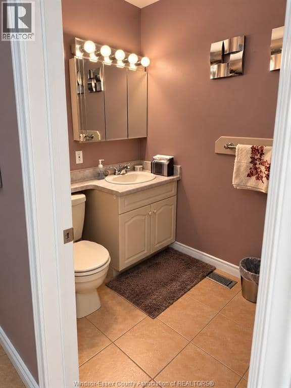 1058 Nova Drive — photo 14 of 33
