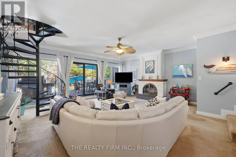 28 Thomas Janes Drive — photo 17 of 40