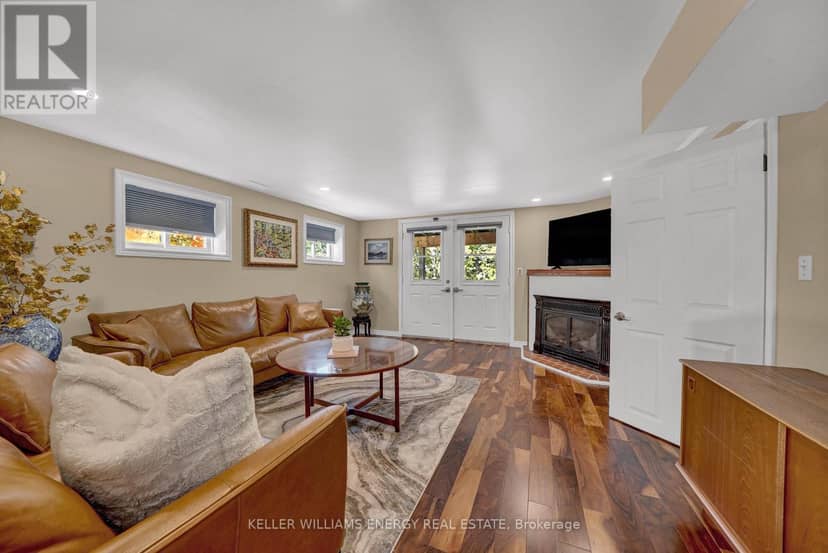 11858 Loyalist Parkway — photo 33 of 40