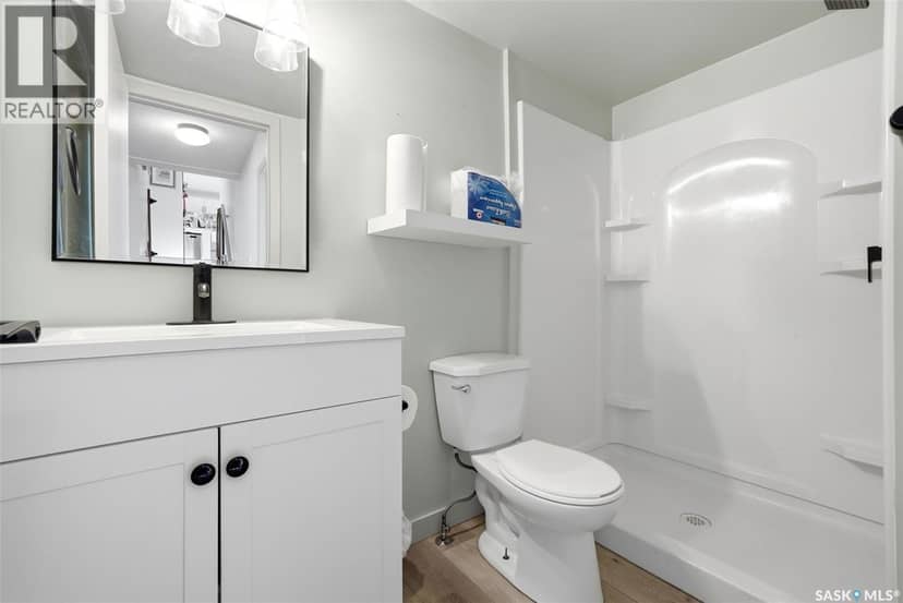 31 Berenson AVENUE — photo 26 of 40
