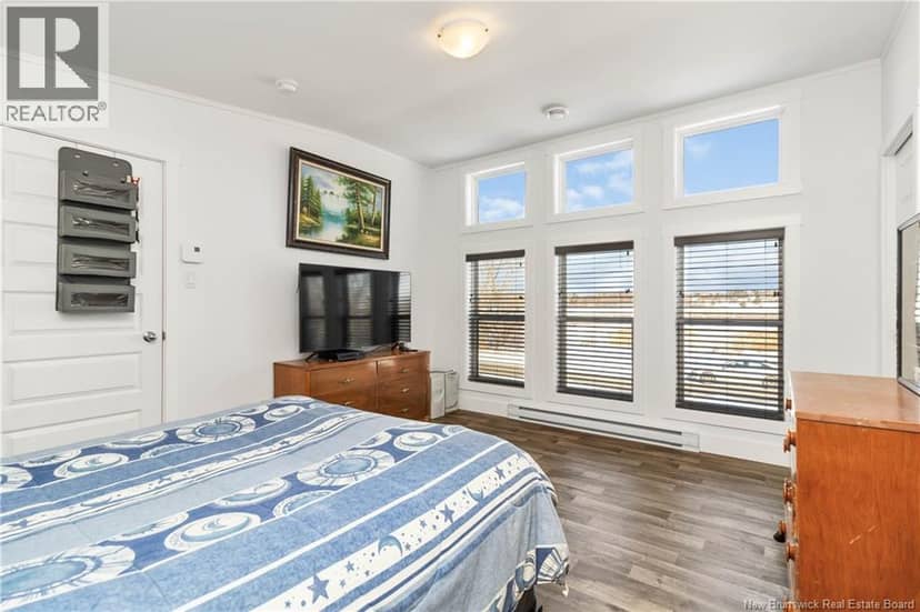 61 Moss Lane — photo 19 of 29
