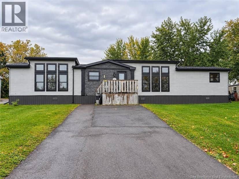 61 Moss Lane, Riverview, photo 2