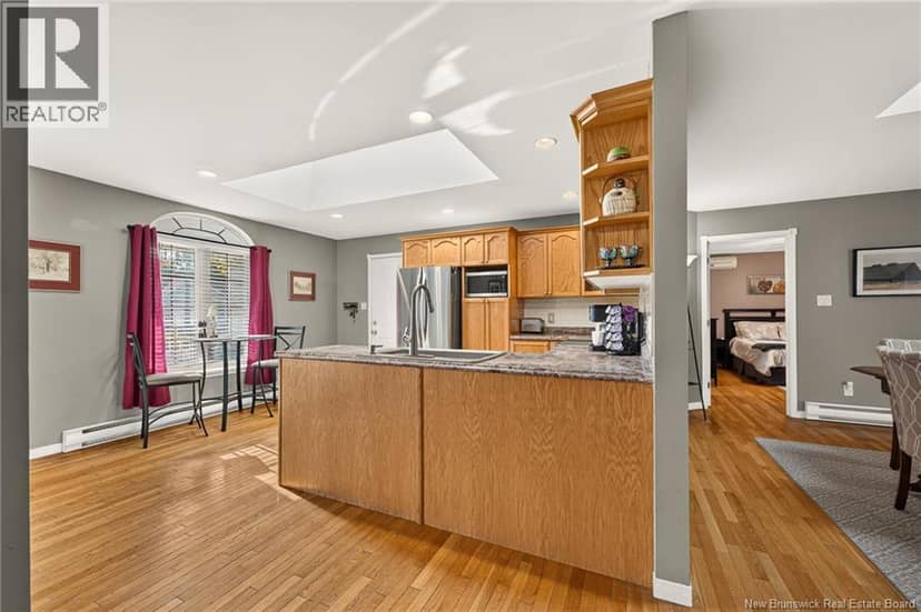 321 Twin Oaks Drive — photo 9 of 40