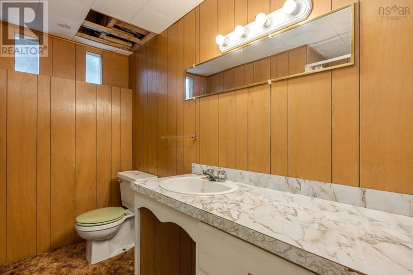 489 Pine Ridge Avenue — photo 36 of 40