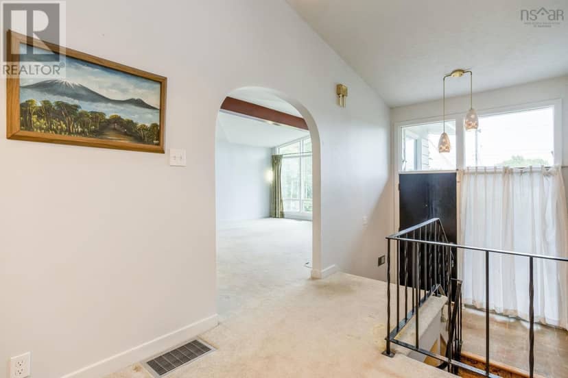 489 Pine Ridge Avenue, Kingston, photo 7