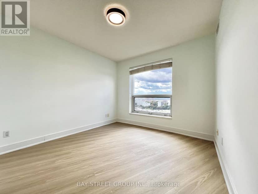 2305 - 125 Village Green Square — photo 16 of 29