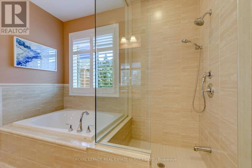 144 North Park Boulevard — photo 33 of 40