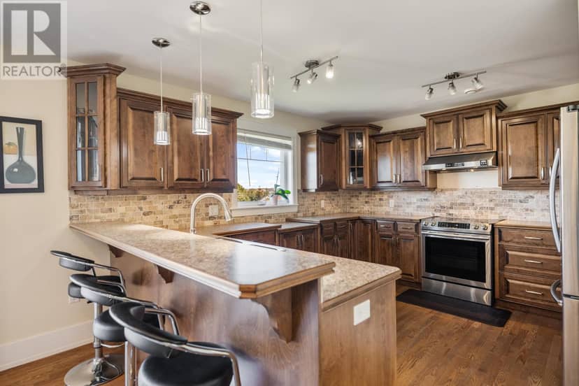 15 Kenwood Circle — photo 11 of 40