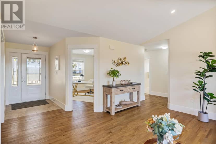 15 Kenwood Circle — photo 17 of 40
