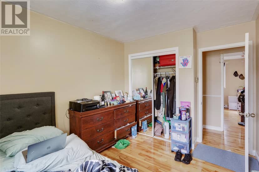 53 Montague Street — photo 16 of 20