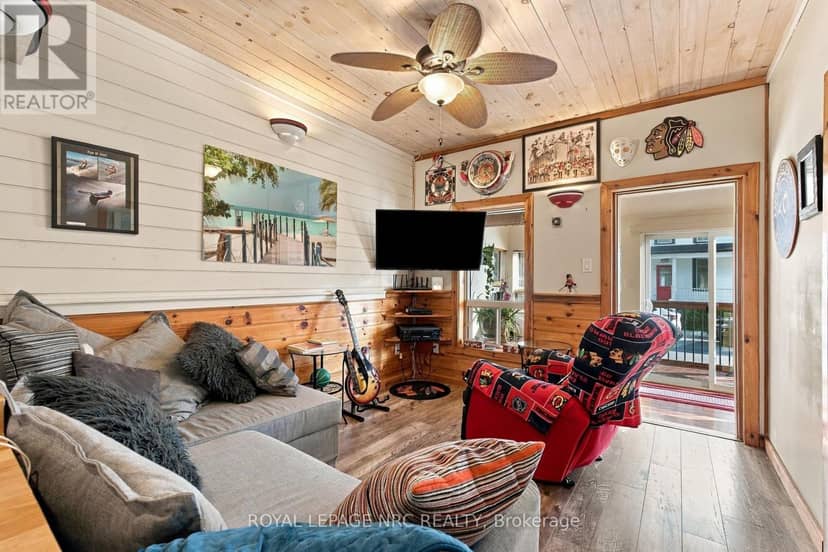 4455 Park Street E — photo 6 of 33