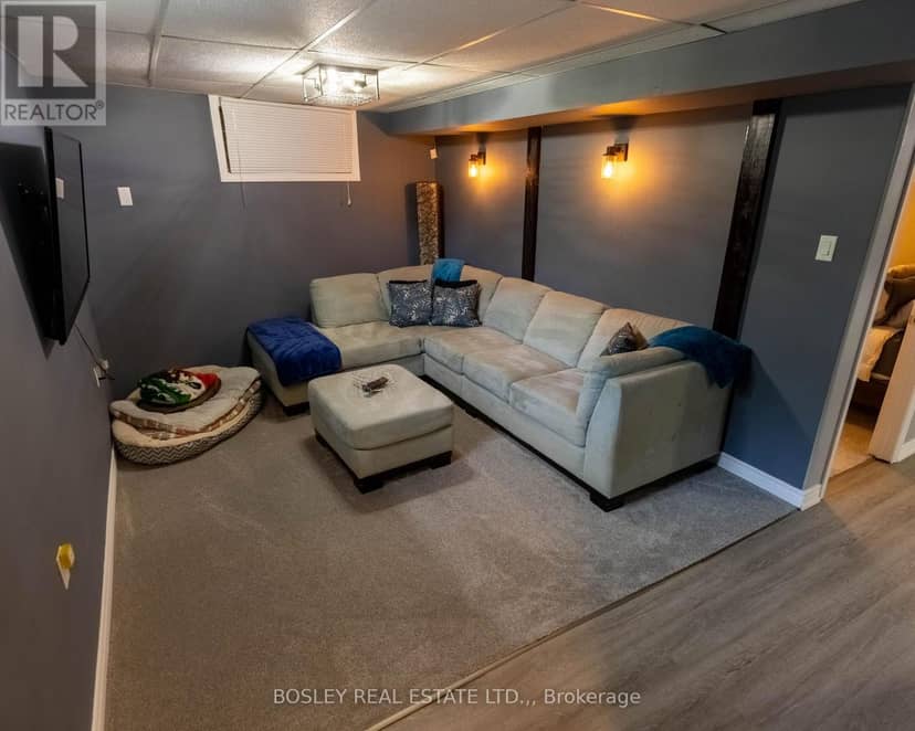 4949 Lyon's Parkway — photo 25 of 40