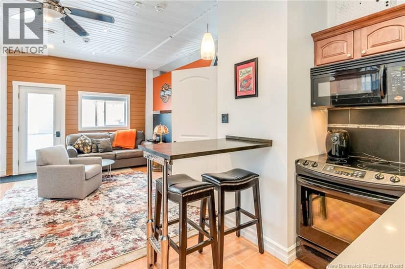 355 Cornwall Road — photo 37 of 40