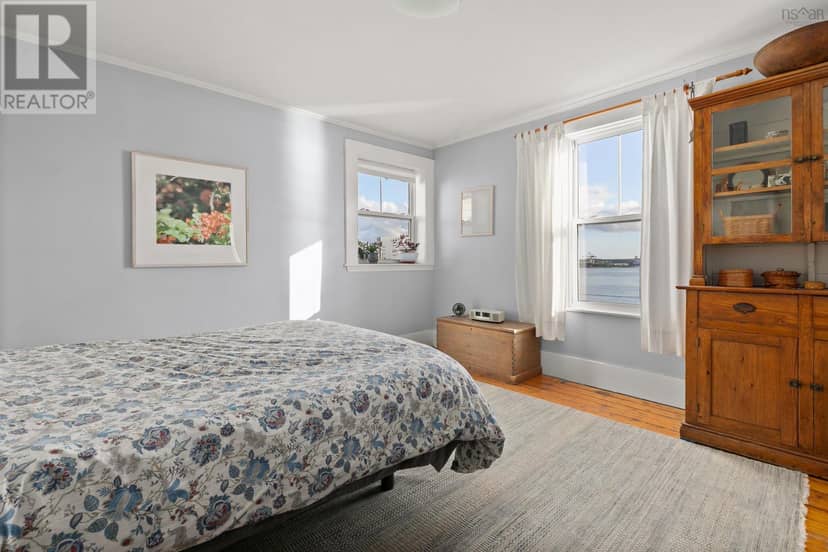 33 Cuisack Street — photo 31 of 40