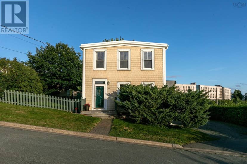 33 Cuisack Street — photo 4 of 40
