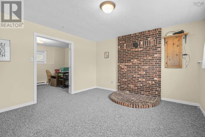 16 Rothsay Court — photo 37 of 40