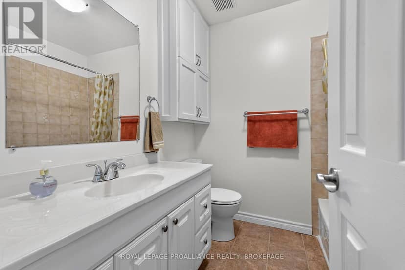 900 Nottinghill Avenue — photo 25 of 40