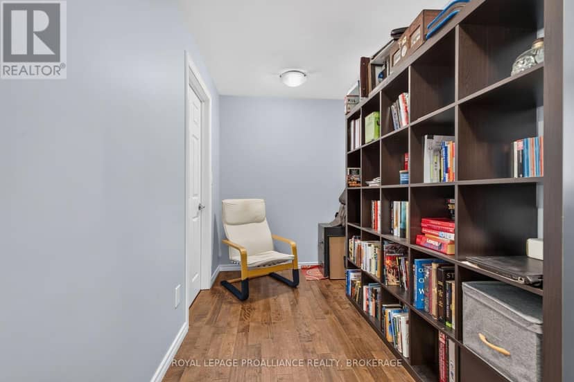 900 Nottinghill Avenue — photo 33 of 40