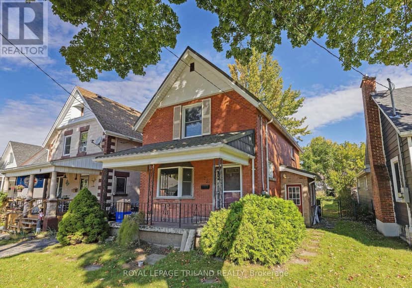 22 Hemlock Street — photo 3 of 38