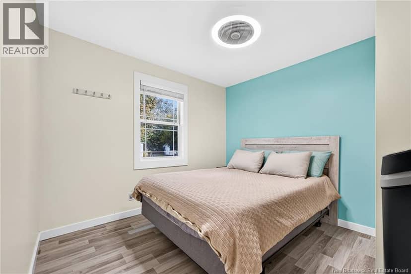 27 Brydges — photo 13 of 40