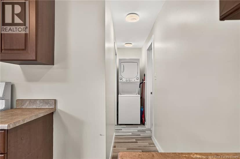 27 Brydges — photo 22 of 40